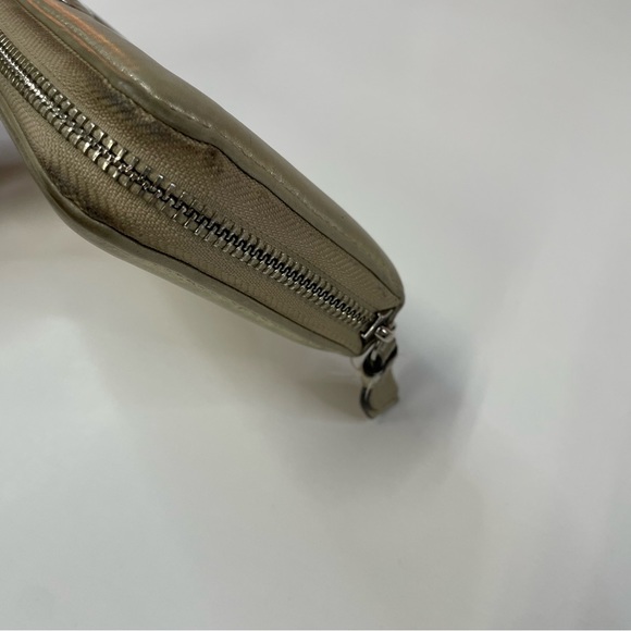 Coach Womens Wallet Zip Around Accordion Off White Metallic Gold Leather #0693 - Picture 3 of 15